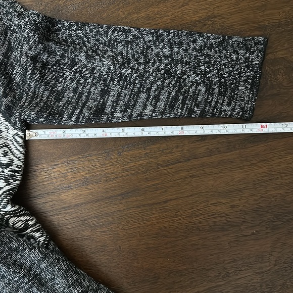 Free People Sweater - Picture 10 of 12